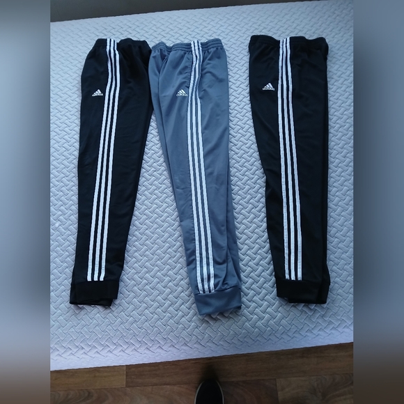 Boys Adidas Joggers Size Large